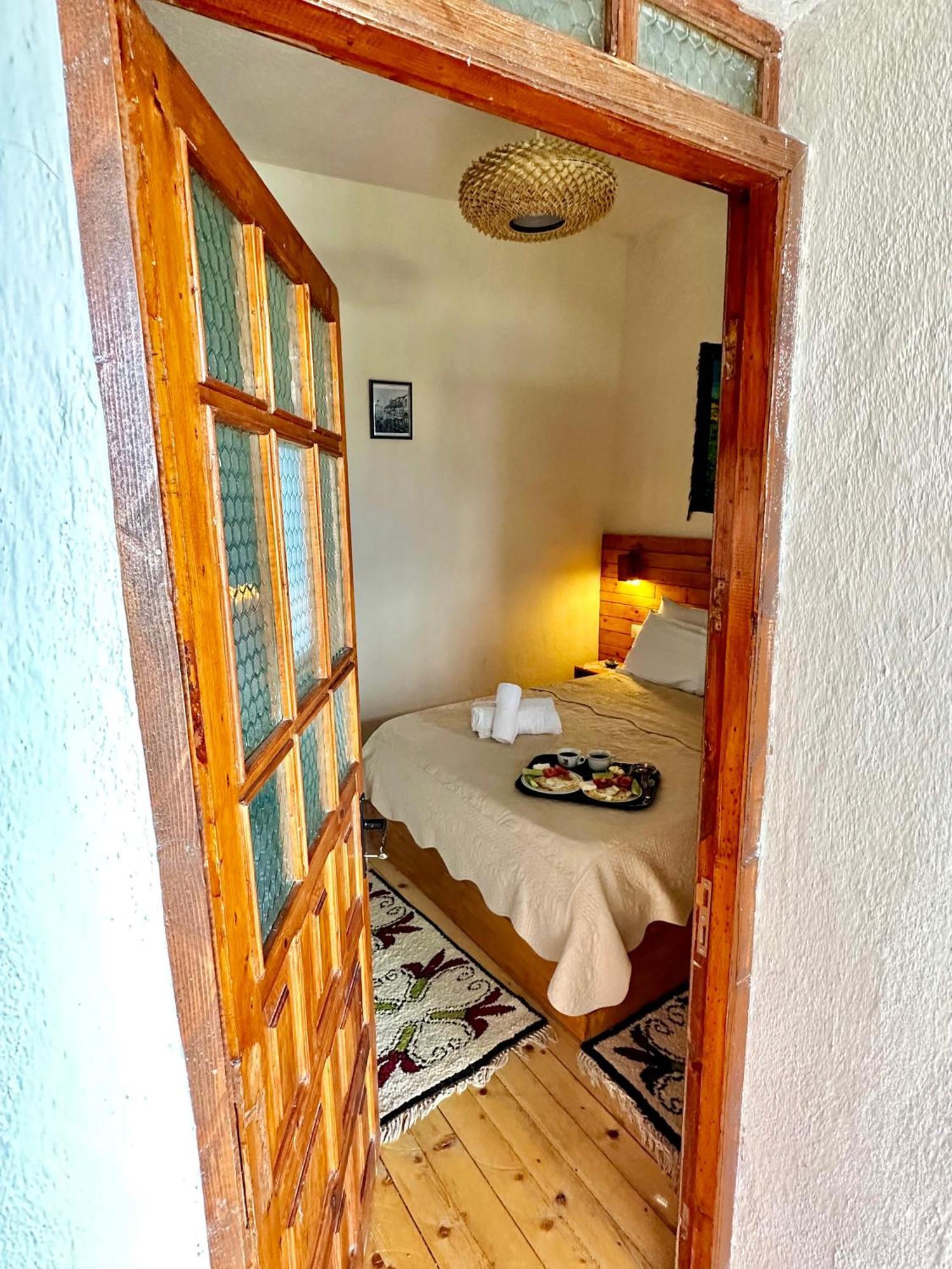 Guest House Salaria Gjirokastër Værelse billede
